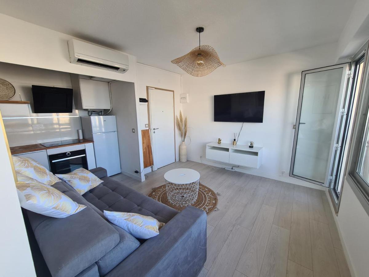 Appartement Lumineux Avec Vue Sur Mer A 50 M De La Plage Et Du Centre La Grande Motte Exterior foto