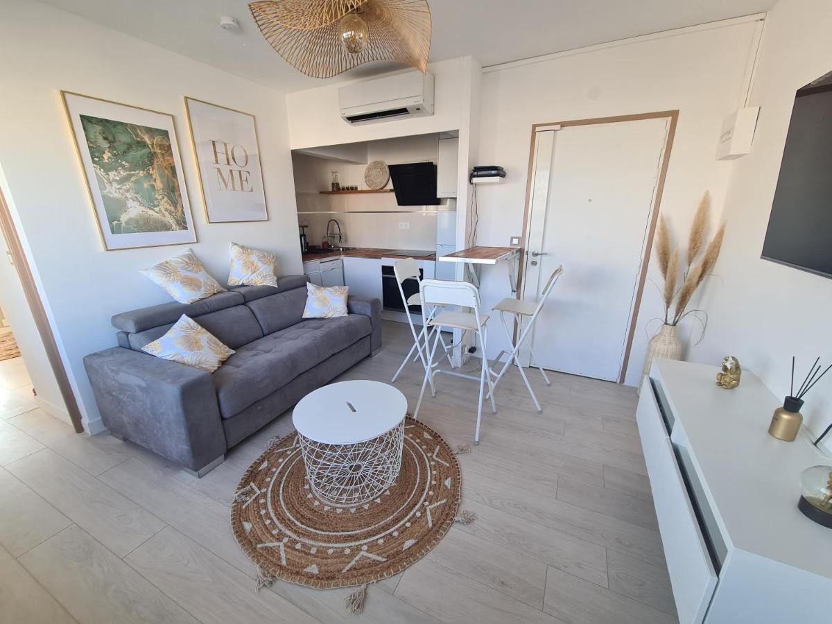 Appartement Lumineux Avec Vue Sur Mer A 50 M De La Plage Et Du Centre La Grande Motte Exterior foto